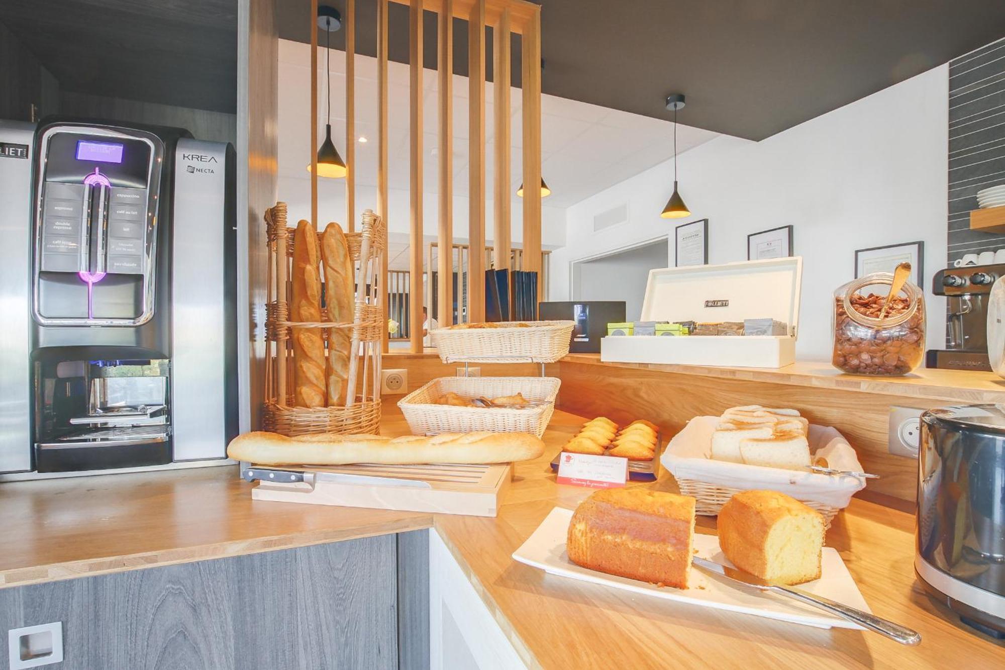 Brit Hotel Reims La Neuvillette Eksteriør bilde