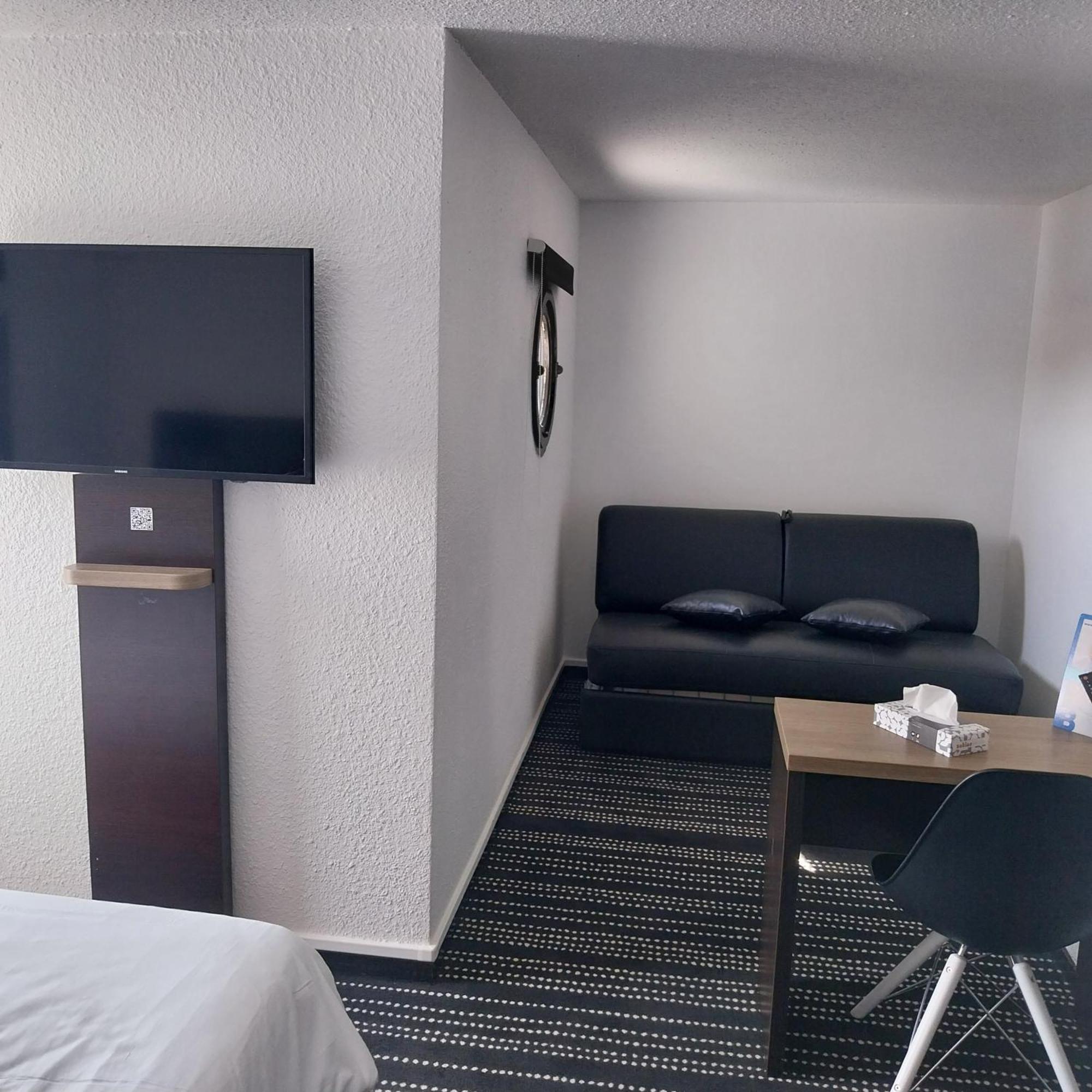 Brit Hotel Reims La Neuvillette Eksteriør bilde